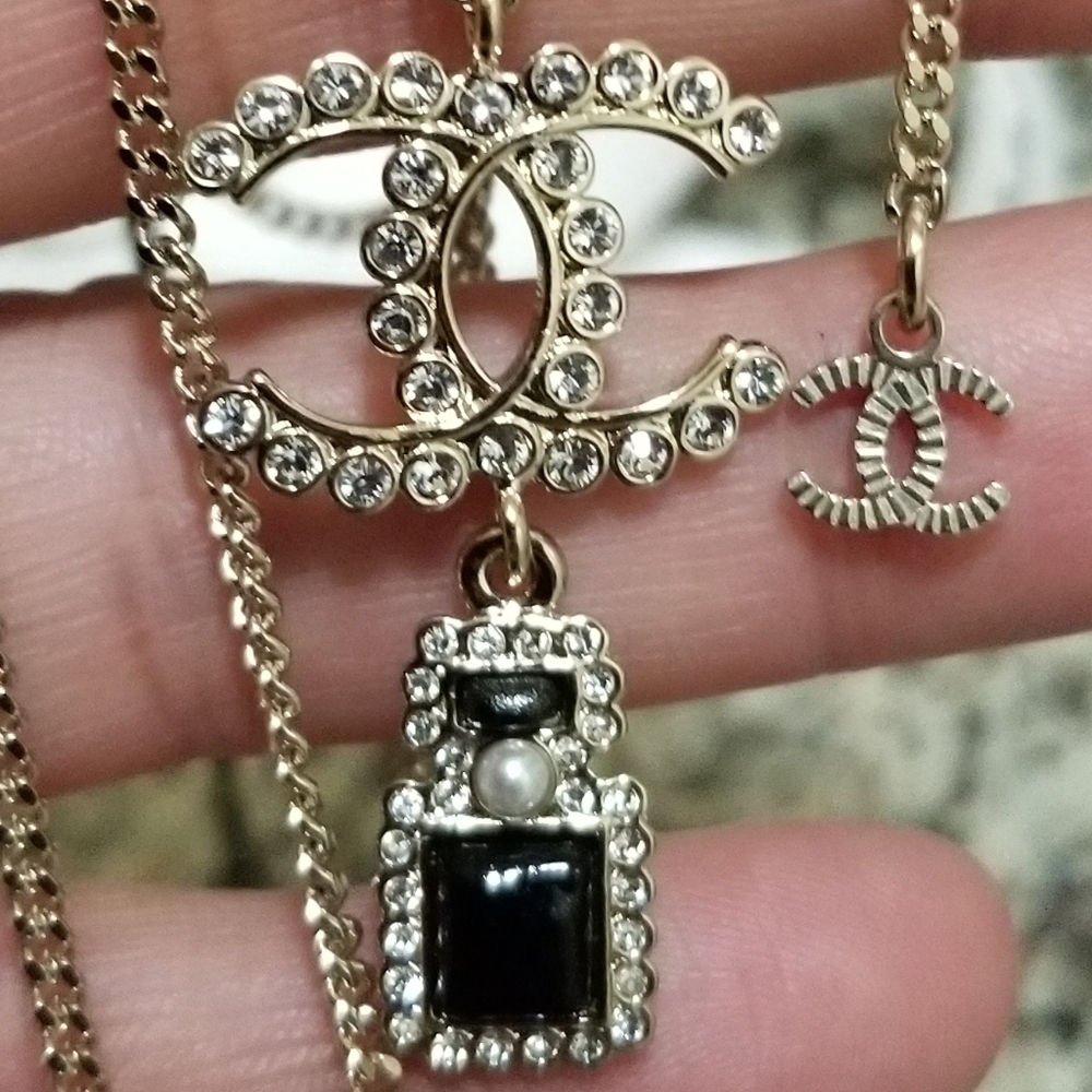 HOSTPICK!!! Chanel logo Necklace - Picture 13 of 16